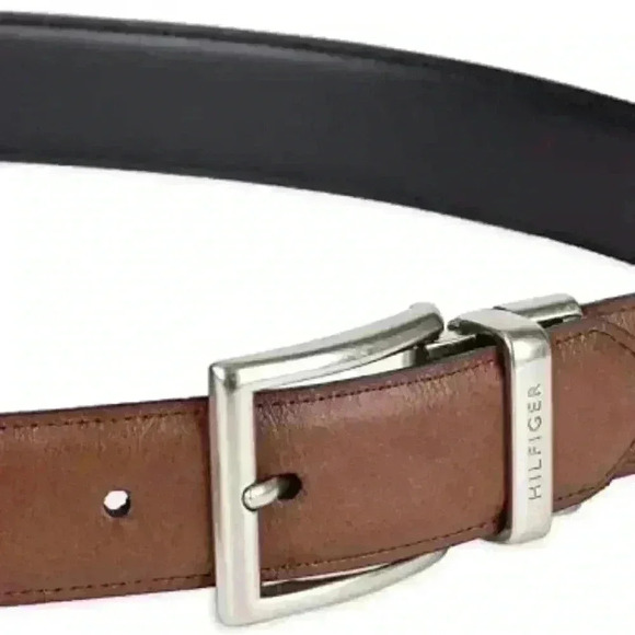 𝅺TOMMY Hilfiger Men\'s Reversible Belt​